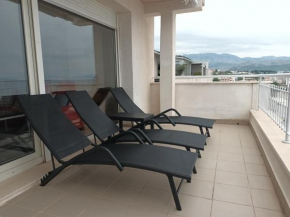 Maia's Beach apartment, Split